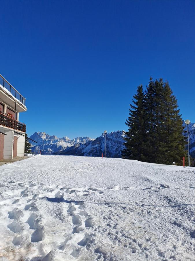 La Casa Degli Gnomi Lägenhet Falcade Exteriör bild